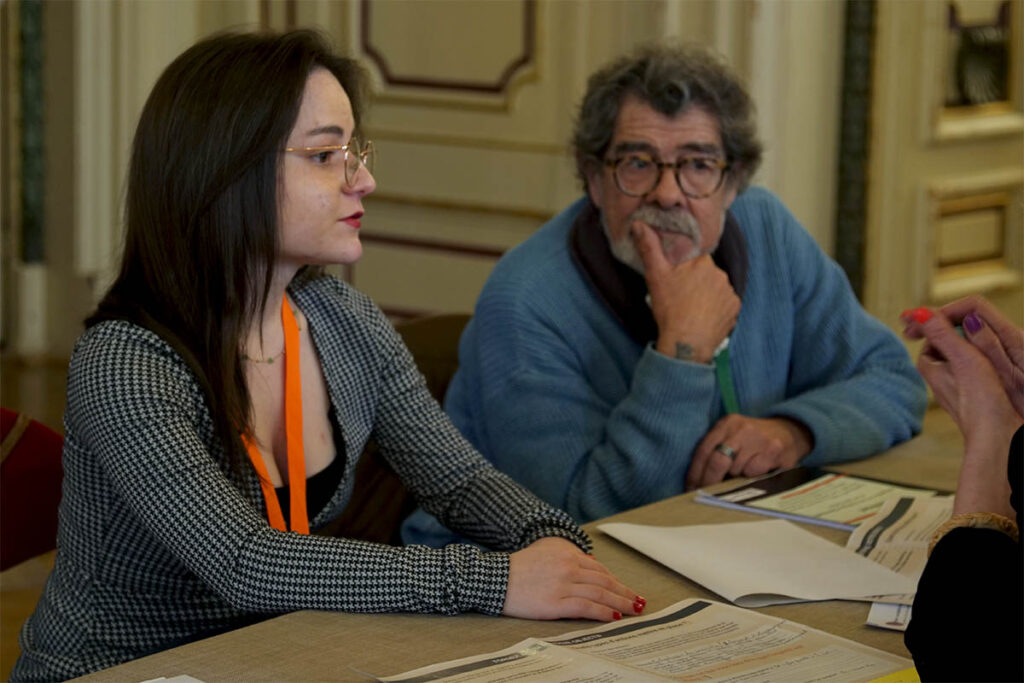 Travaux de groupes pendant le cinquième atelier 2025